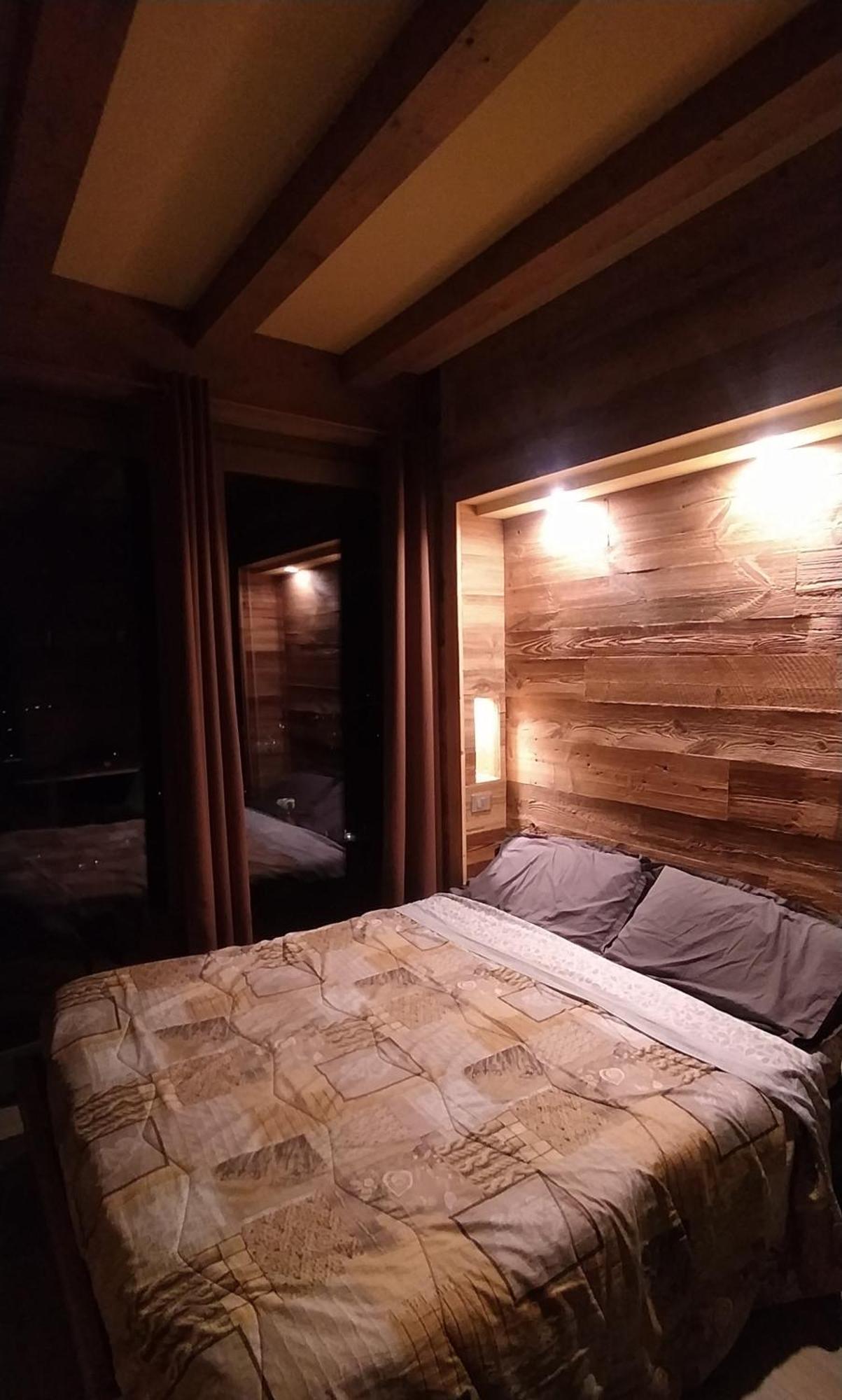 Atmosfera E Vista Mozzafiato Chalets Aosta Bagian luar foto